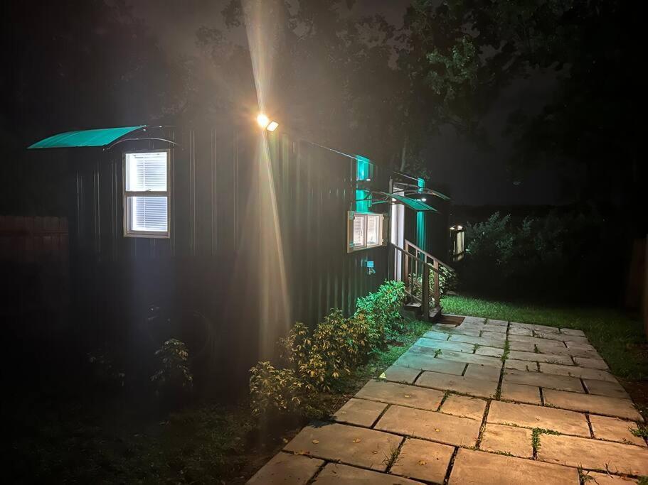1Bed 1Bath Container Home Centrally Located Cypress Gardens ภายนอก รูปภาพ