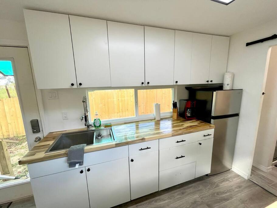1Bed 1Bath Container Home Centrally Located Cypress Gardens ภายนอก รูปภาพ